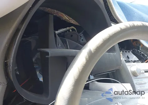 2010 Toyota Camry Le from USA, damaged, VIN 4T1BF3EK1AU529501